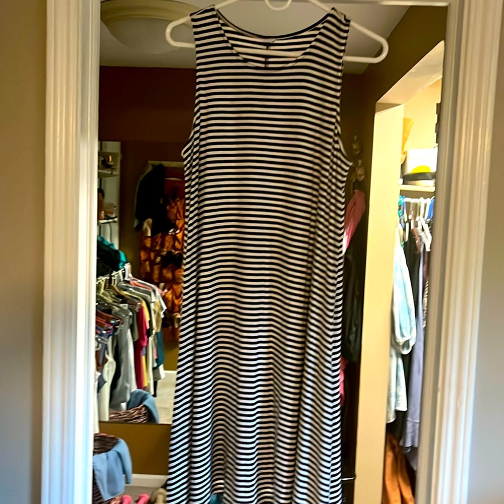 Size large black and white striped dress from old navy